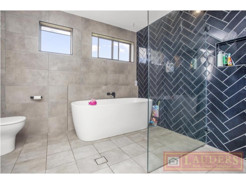 78 Lambert Street, Wingham NSW 2429