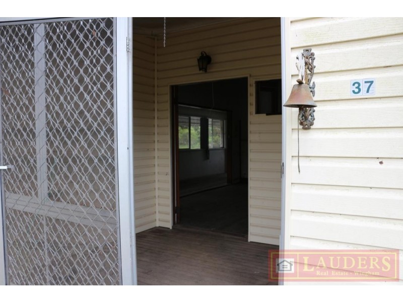 37 Combined Street, Wingham NSW 2429