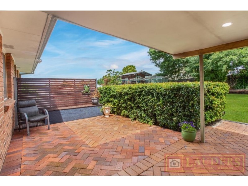 4 Hereford Close, Wingham NSW 2429