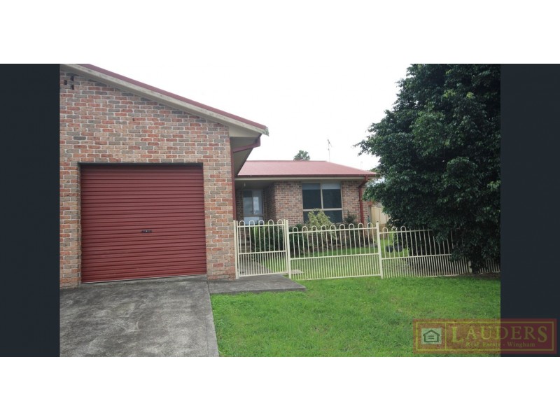 2/7 Campbell Street, Wingham NSW 2429