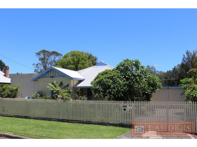 11 Railway Street, Taree NSW 2430