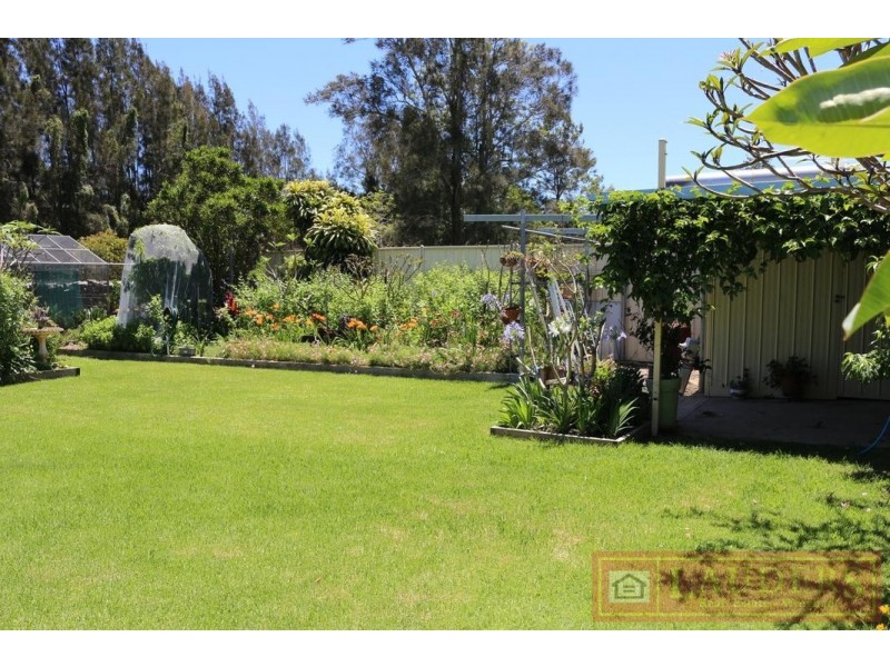 11 Railway Street, Taree NSW 2430