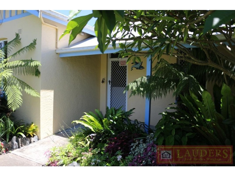 11 Railway Street, Taree NSW 2430