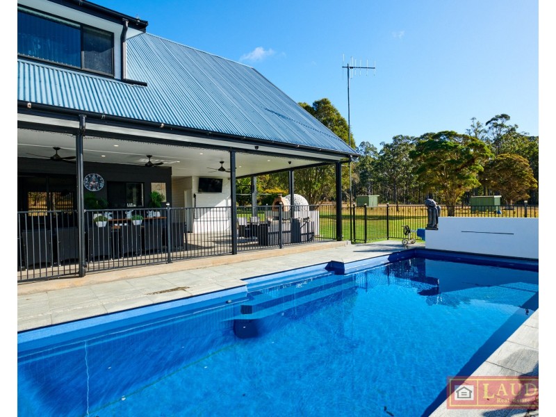 185 Careys Road, Hillville NSW 2430