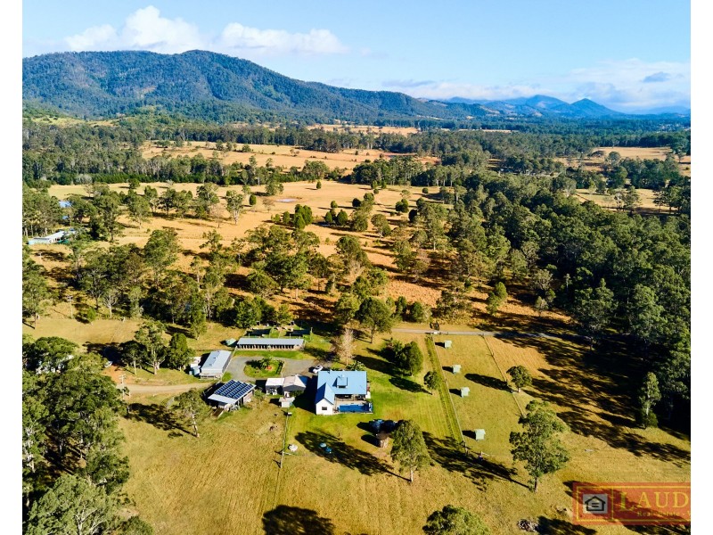 185 Careys Road, Hillville NSW 2430