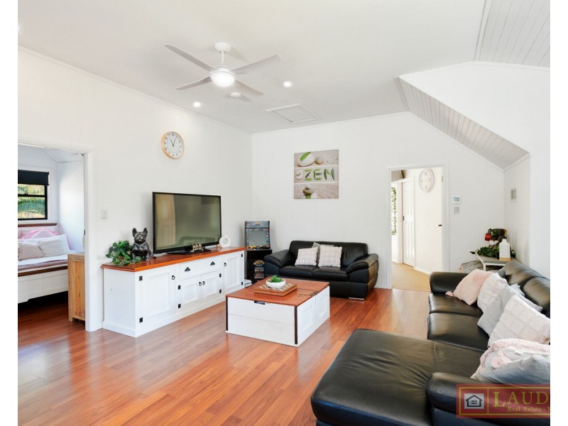 185 Careys Road, Hillville NSW 2430