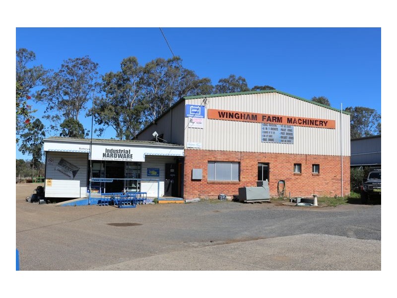 11 Industrial Close, Wingham NSW 2429