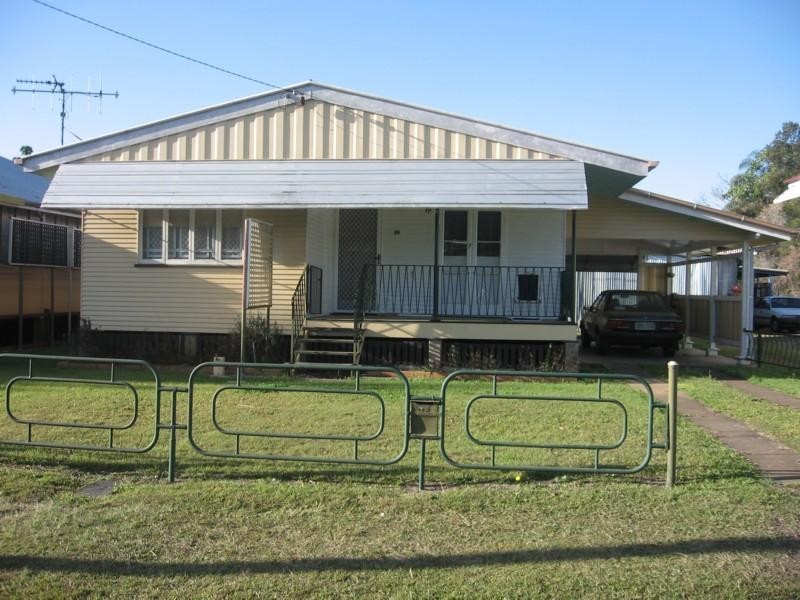 89 Walker Street, Maryborough QLD 4650