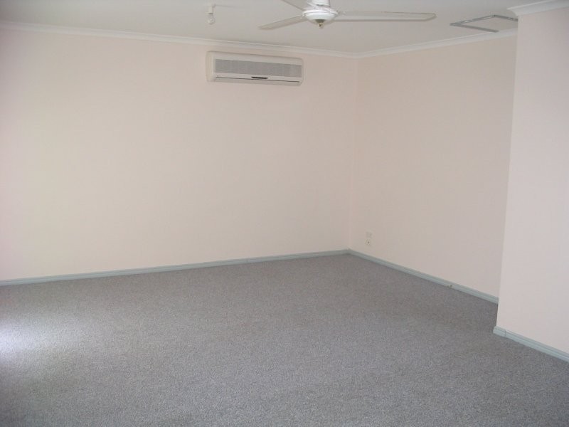 16 Porter Street, Hervey Bay QLD 4655