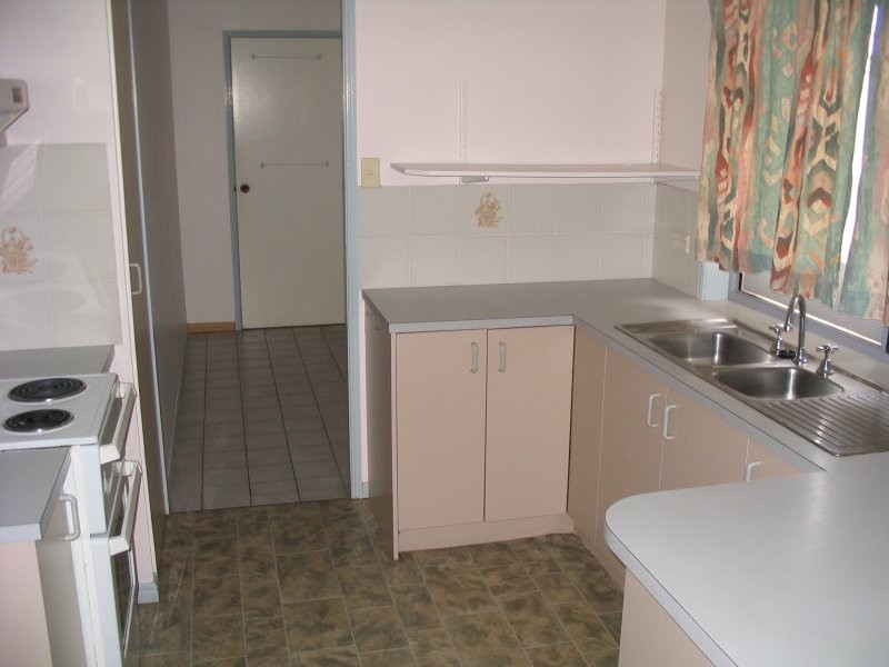 16 Porter Street, Hervey Bay QLD 4655