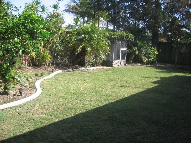 37 Ann Street, Torquay QLD 4655