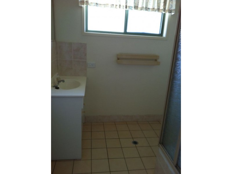 2/8 Magnolia Court, Maryborough QLD 4650