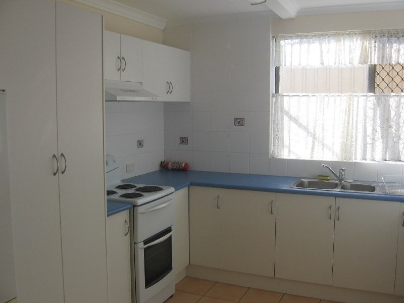 2/119 Torquay Road, Scarness QLD 4655