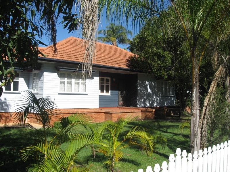 293 Lennox Street, Maryborough QLD 4650