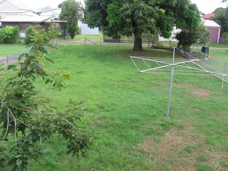 10 Thomas Street, Maryborough QLD 4650
