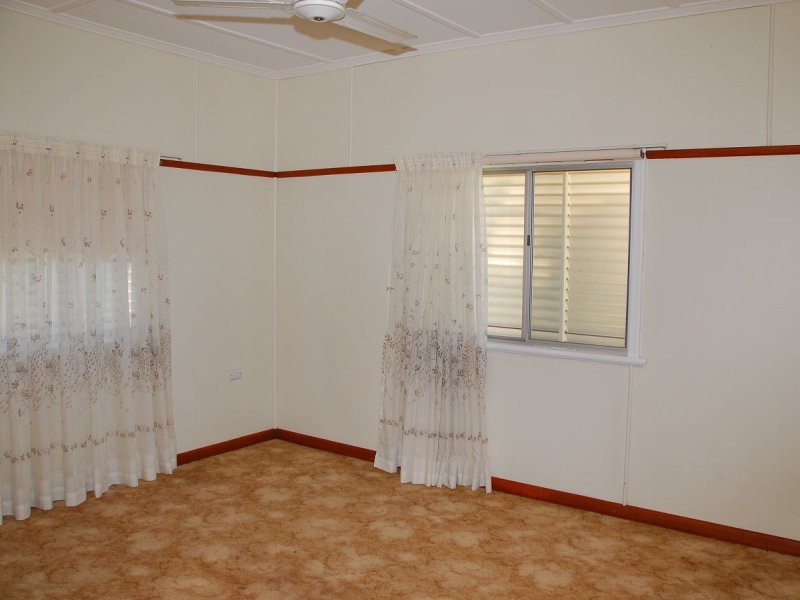 36 Aberdeen Avenue, Maryborough QLD 4650