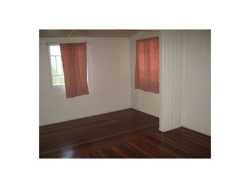 16 Cran Street, Tinana QLD 4650