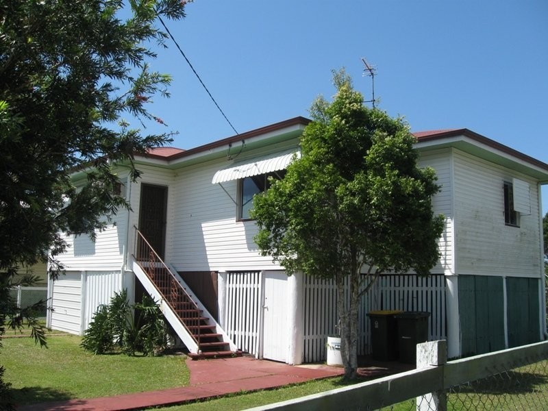 9 Smith Street, Maryborough QLD 4650