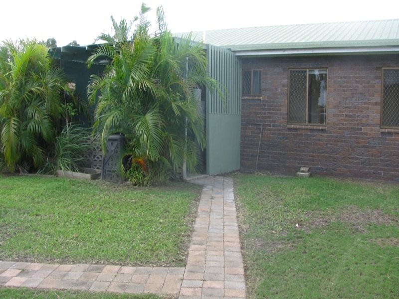 21 White Street, Point Vernon QLD 4655