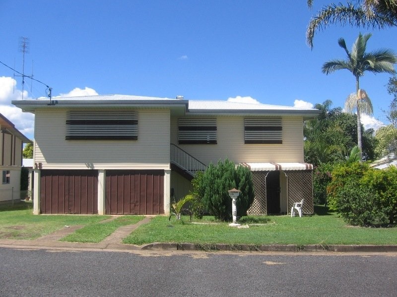 15 Charlemont Street, Maryborough QLD 4650