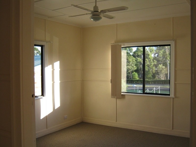 67 Brugh Street, Aldershot QLD 4650