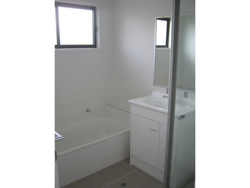 12 Kauri Place, Tinana QLD 4650