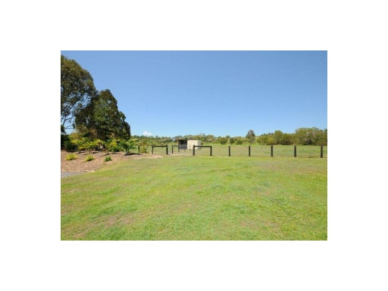 893 Torbanlea Pialba, Takura QLD 4655