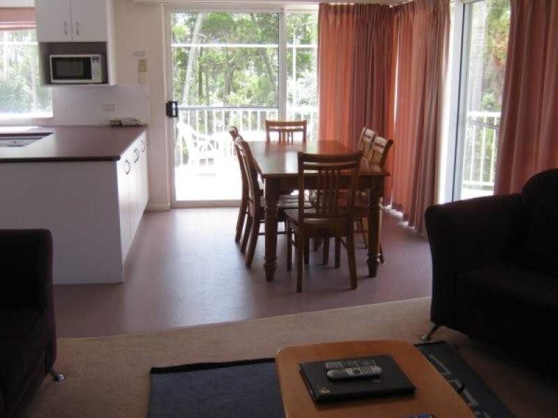 10/407 Esplanade, Torquay QLD 4655