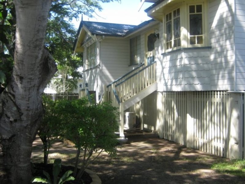 18 Queen Street, Maryborough QLD 4650