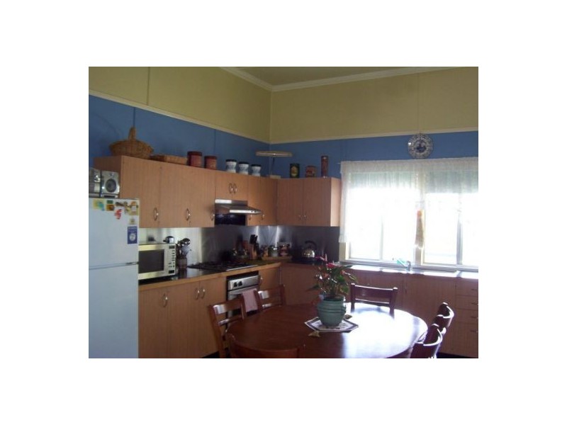 18 Queen Street, Maryborough QLD 4650