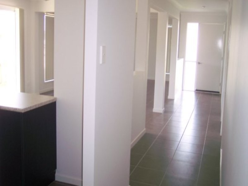 90 Tulipwood Drive, Tinana QLD 4650