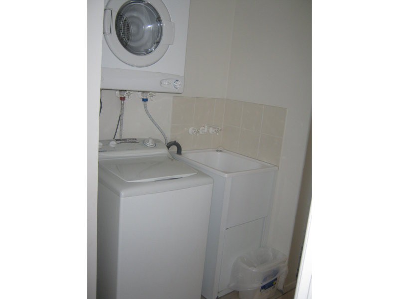 6/407 Esplanade, Torquay QLD 4655