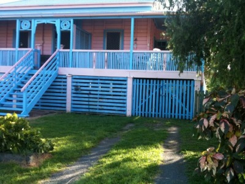 2/272 Ann Street, Maryborough QLD 4650