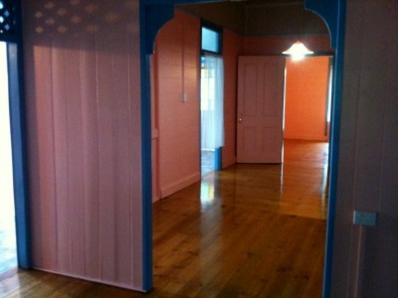 2/272 Ann Street, Maryborough QLD 4650