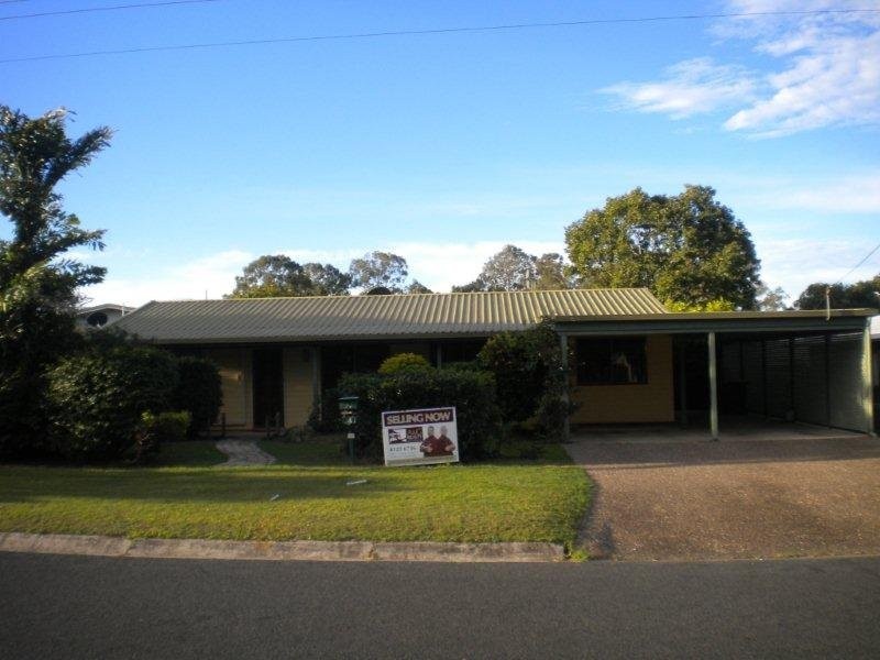 4 Jocelyn Parade, Granville QLD 4650