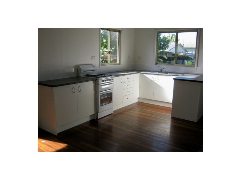 42 Steindl Street, Granville QLD 4650