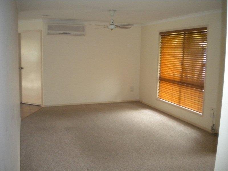 1 King Richard Court, Urangan QLD 4655