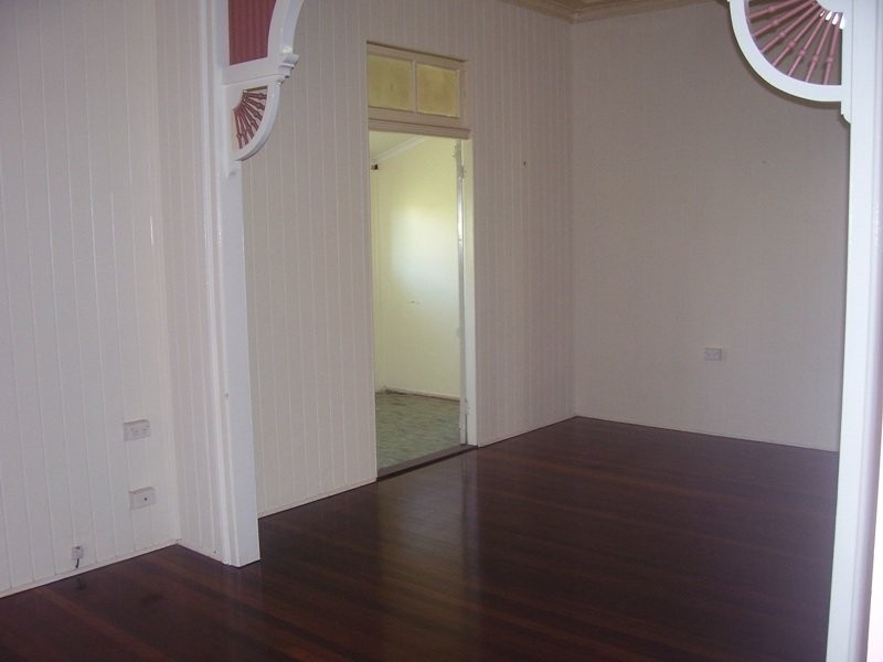 3/64 North Street, Maryborough QLD 4650