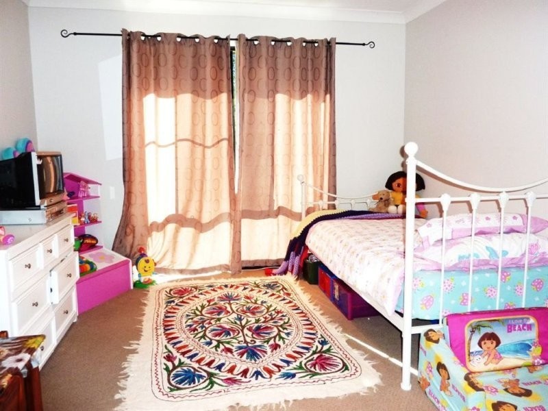 7 Silver Street, Aldershot QLD 4650