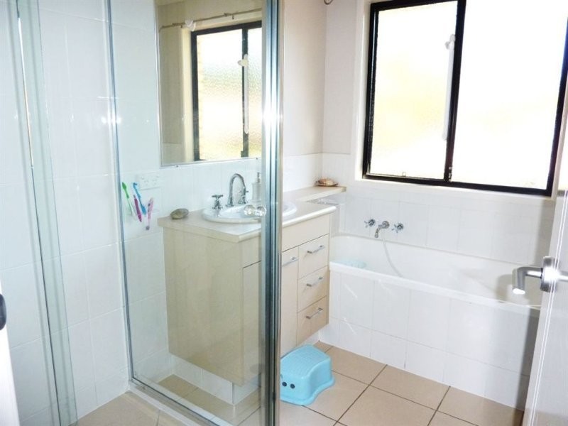 7 Silver Street, Aldershot QLD 4650