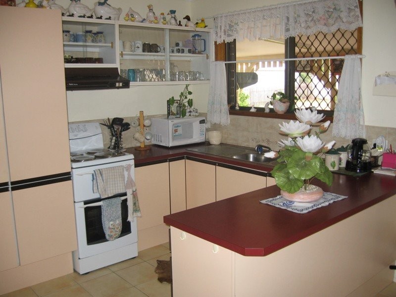 8 Ruby Street, Aldershot QLD 4650