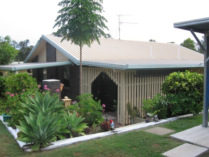 8 Ruby Street, Aldershot QLD 4650