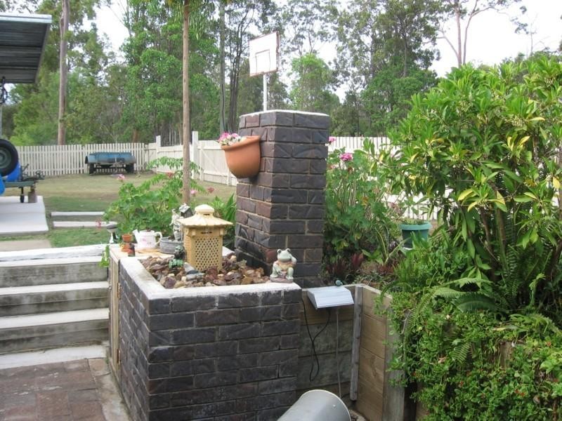 8 Ruby Street, Aldershot QLD 4650