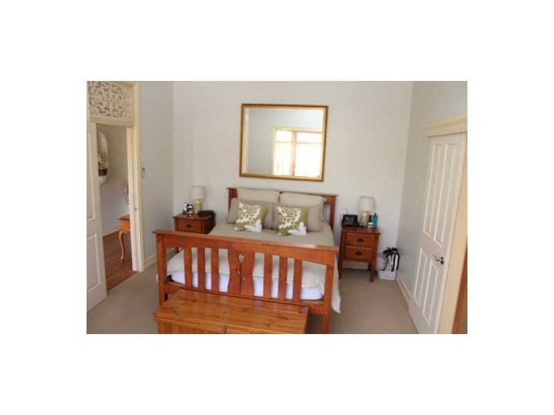 60 North St, Maryborough QLD 4650