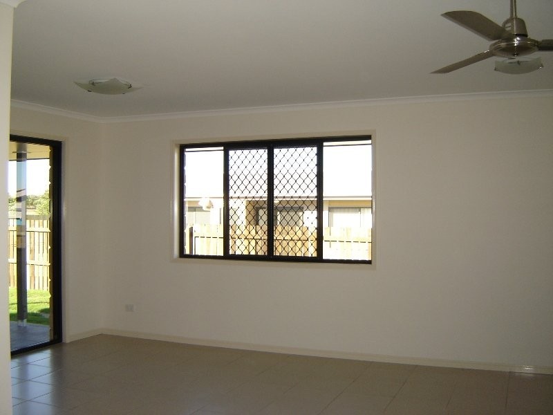 10 Kauri Place, Tinana QLD 4650