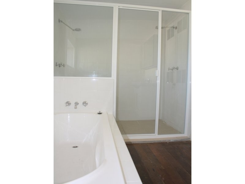 93 Churchill St, Maryborough QLD 4650