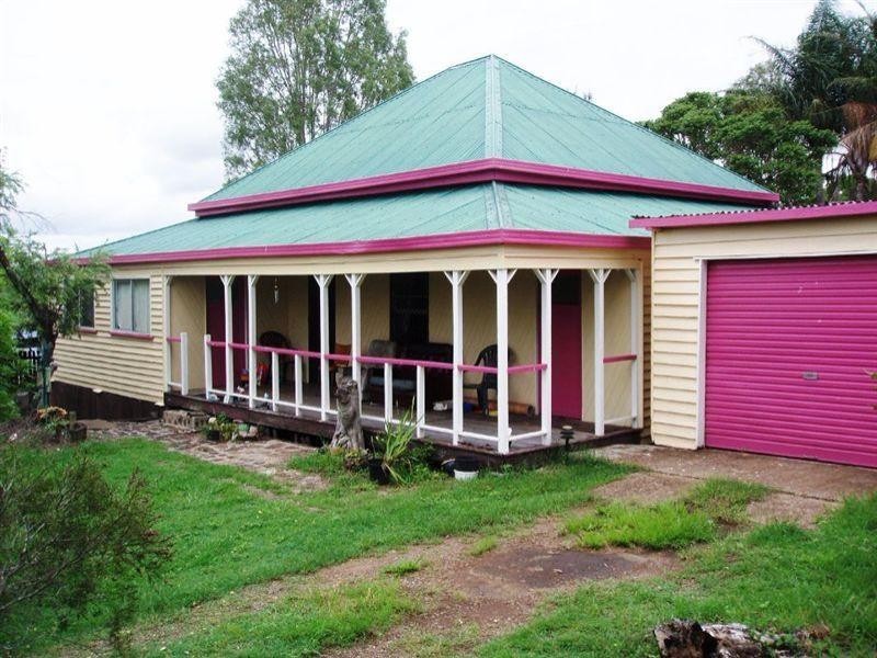 4 Larner St, Maryborough QLD 4650