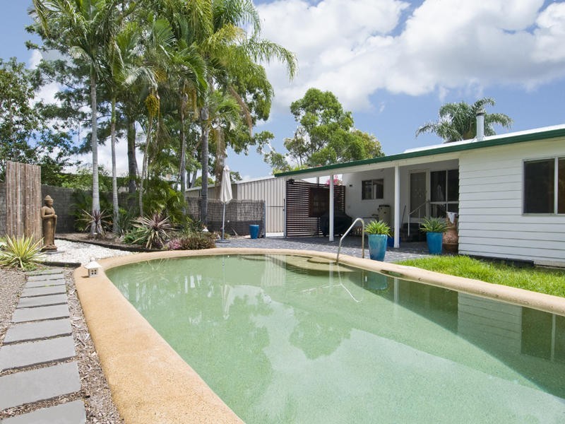 62 Swan Drive, Booral QLD 4655