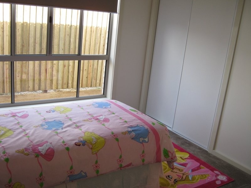 7 Lady Nelson Drive, Eli Waters QLD 4655