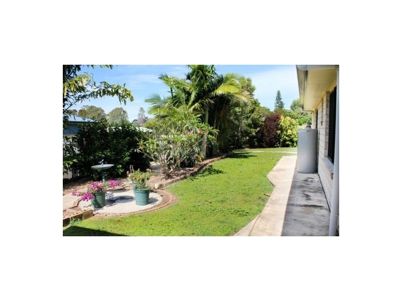 3 Dale Drive, Tiaro QLD 4650